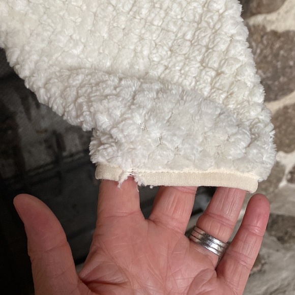 Simply Southern pull over fleece - Picture 4 of 6